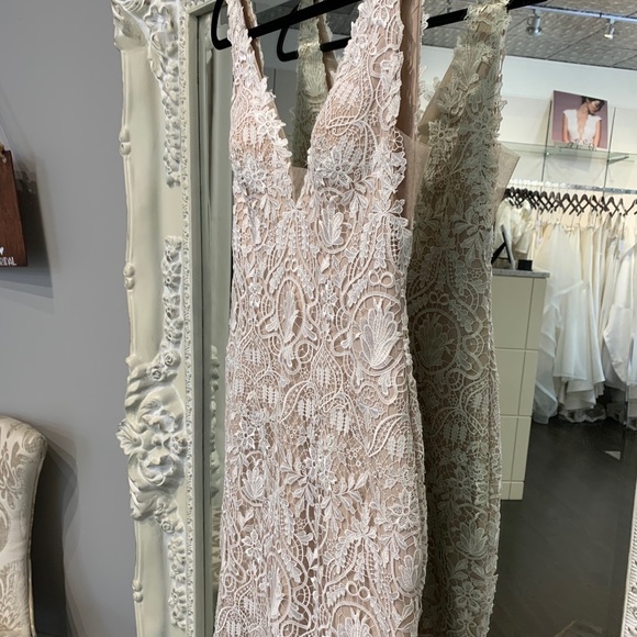 Made With Love Hayley wedding dress - Picture 3 of 5